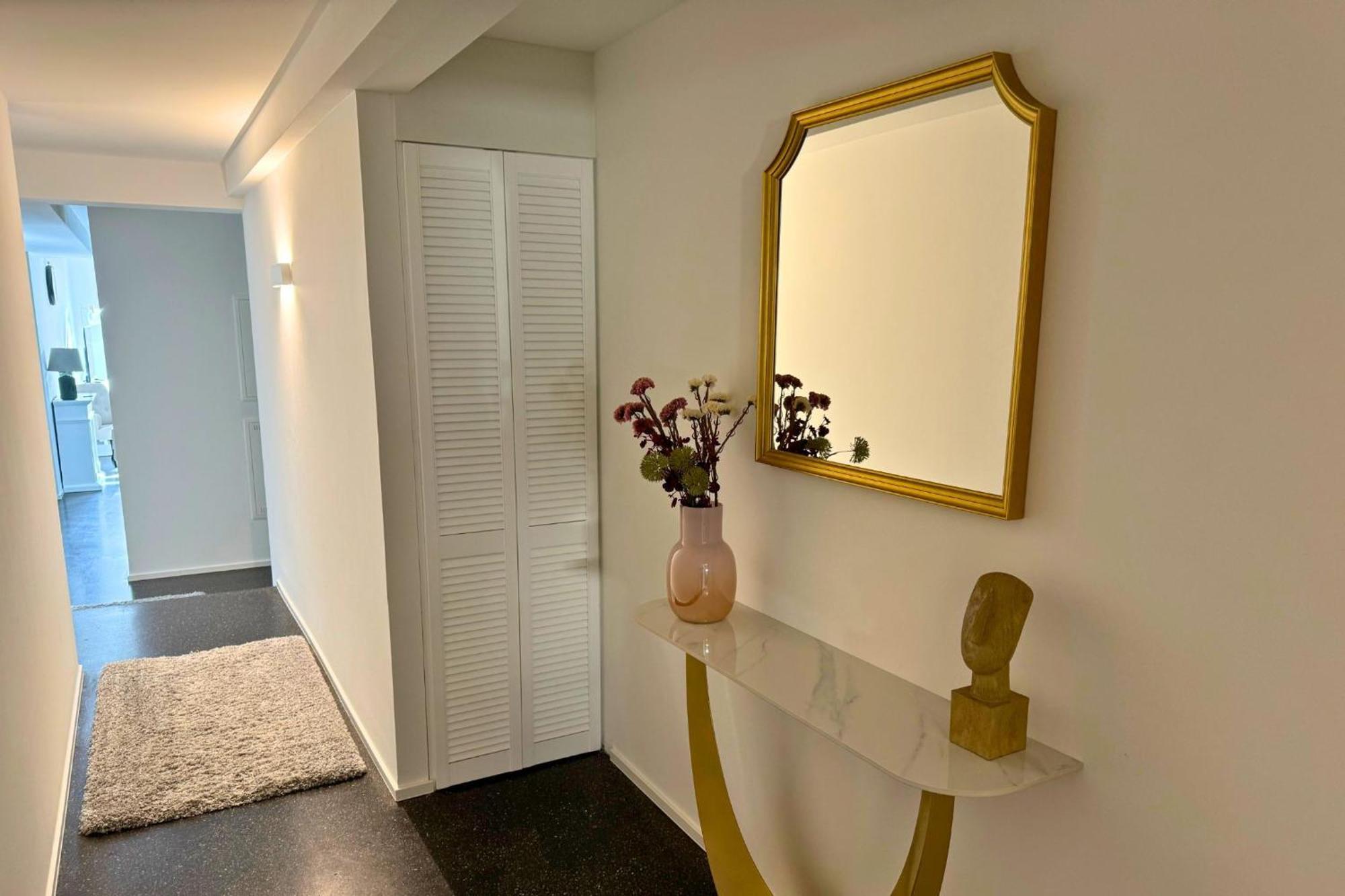 Isaak Appartment Stadtjuwel วัลด์ชุท-ทีนเงน ภายนอก รูปภาพ